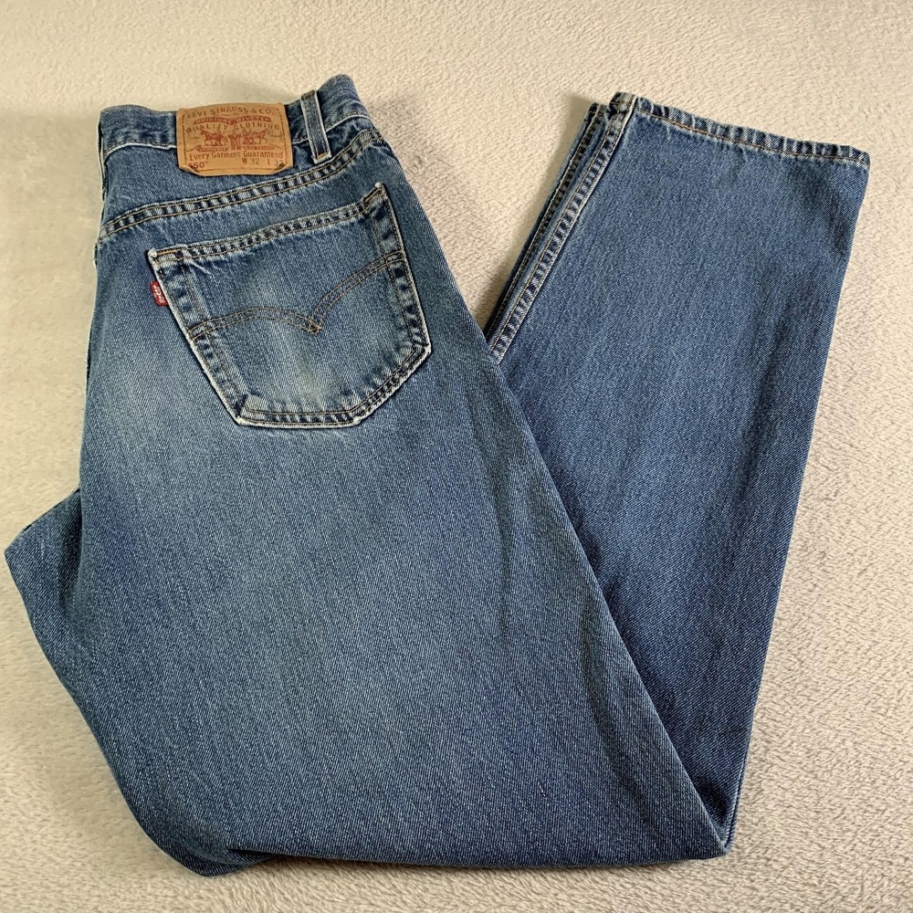 Vintage Levis 550 Jeans Mens 32x32 Blue Medium Wash Relaxed Tapered Made In USA